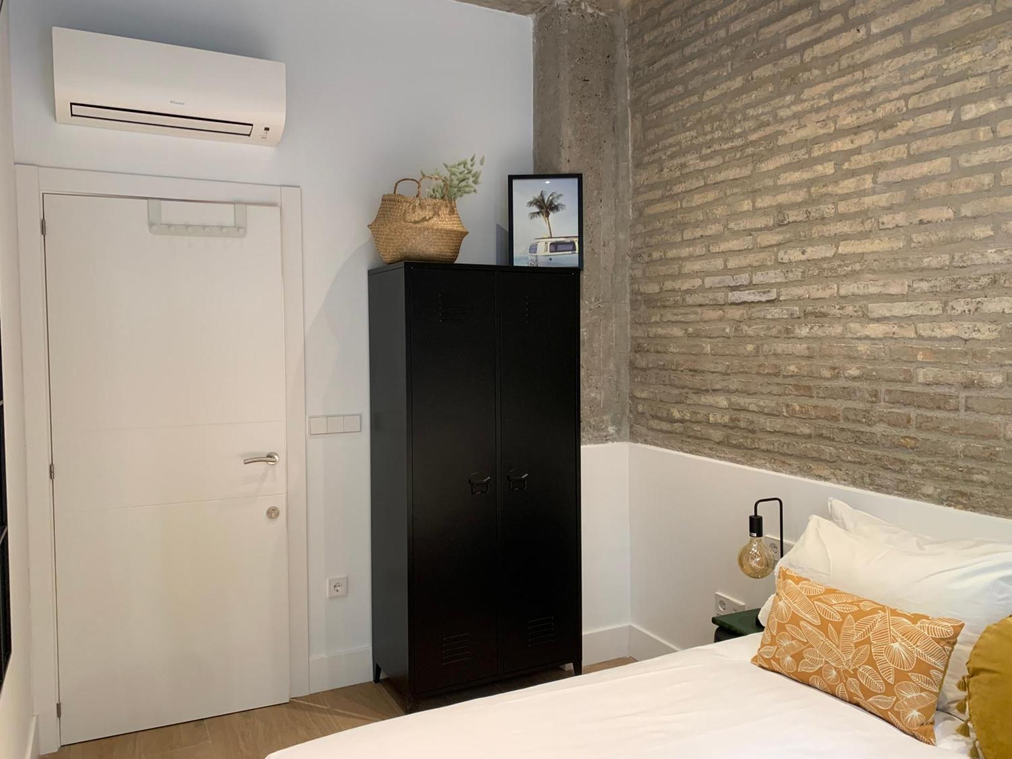 La Reina Beach Rooms バレンシア エクステリア 写真