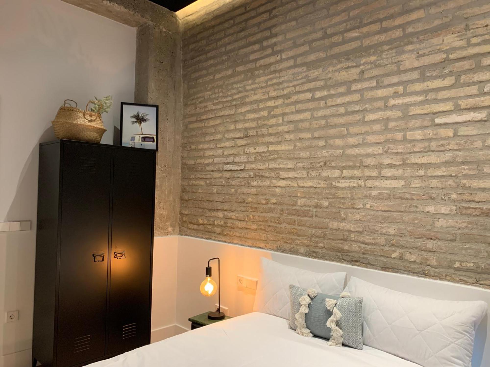 La Reina Beach Rooms バレンシア エクステリア 写真