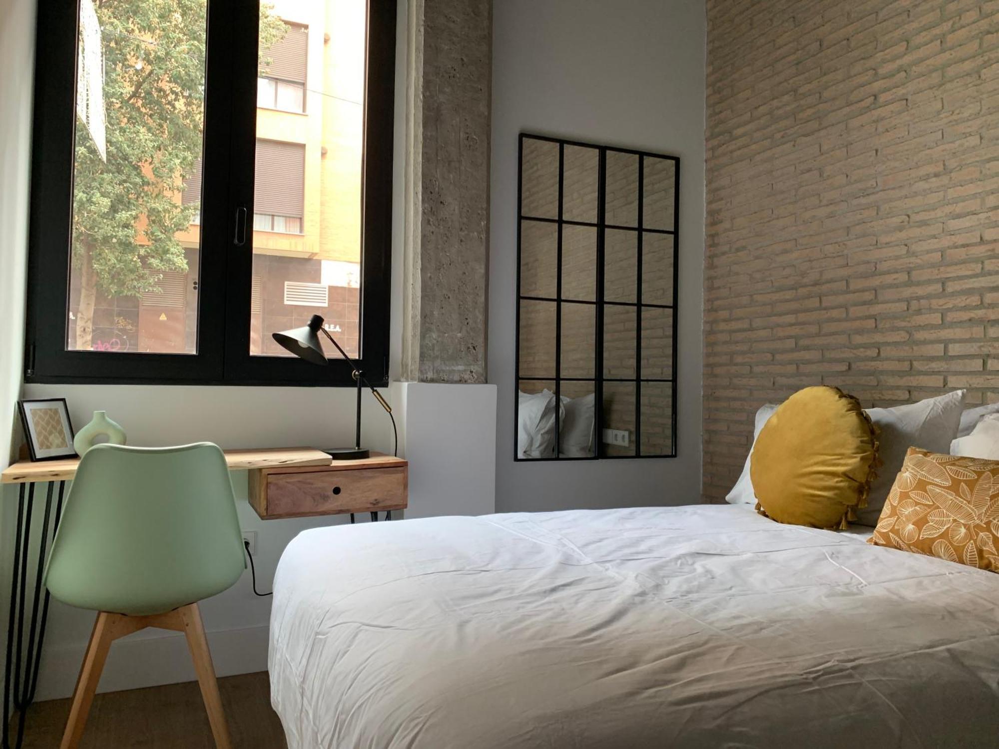 La Reina Beach Rooms バレンシア エクステリア 写真